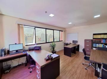 Comercial · 34m² · 1 Vaga · Conjunto comercial para venda em Saúde, 34m²
