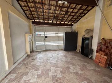 Casa · 120m² · 2 Quartos · 2 Vagas · Casa para venda em Conjunto Alvorada com 2 quartos, sendo 1 suíte, 120m²