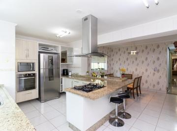 Casa · 291m² · 3 Quartos · 4 Vagas · Casa para venda em Itaberaba com 3 quartos, sendo 3 suítes, 291m²