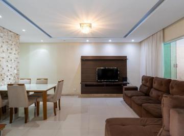Casa · 81m² · 2 Quartos · 2 Vagas · Casa para venda em Jardim Três Marias com 2 quartos, sendo 1 suíte, 81m²