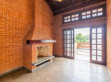 Casa · 226m² · 3 Quartos · 2 Vagas · Sobrado para venda em Jardim Regina com 3 quartos, sendo 1 suíte, 226m²