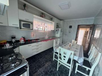 Casa · 250m² · 3 Quartos · 1 Vaga · Sobrado com 3 quartos à venda, 250 m² - Vila Rosália - Guarulhos/SP