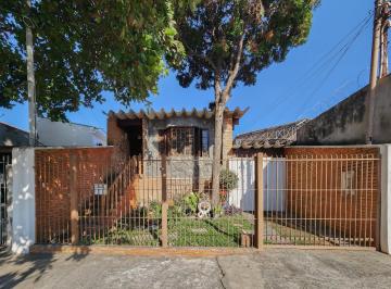 Casa · 130m² · 3 Quartos · 7 Vagas · Casa para venda em Vila Jaguara com 3 quartos, 130m²