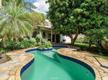 Casa · 200m² · 1 Quarto · 2 Vagas · Casa no condomínio Loteamento Caminhos do San Conrado para venda com 1 quarto, sendo 1 suíte, 200m²