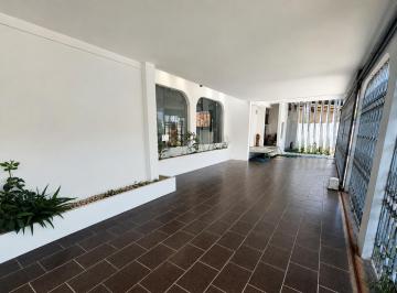 Casa · 248m² · 4 Quartos · 3 Vagas · Casa para venda em Parque Continental com 4 quartos, sendo 3 suítes, 248m²