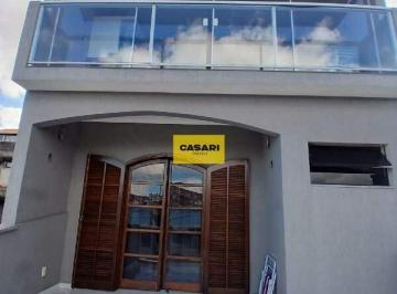 Casa · 226m² · 5 Quartos · 2 Vagas · Sobrado 5 dormitórios, Reformado com Área Gourmet – Baeta Neves