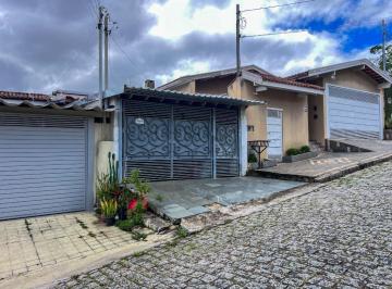 Casa · 175m² · 3 Quartos · 1 Vaga · Casa de vila para venda em Suíssa com 3 quartos, 175m²