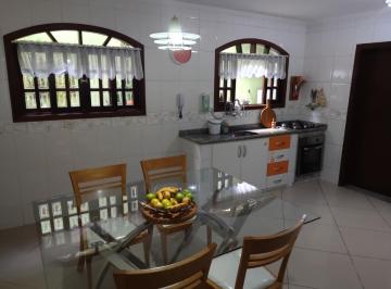 Casa · 109m² · 3 Quartos · 2 Vagas · Casa para venda em Jardim São Gabriel com 3 quartos, sendo 1 suíte, 109m²
