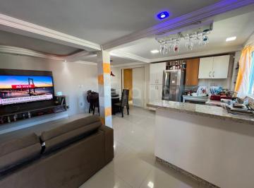 Casa · 220m² · 4 Quartos · 4 Vagas · Casa em Fazenda Santo Antônio 220,00 m2