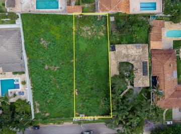 Casa · 1 Quarto · Terreno residencial para venda em Granja Viana II, 1,000m²