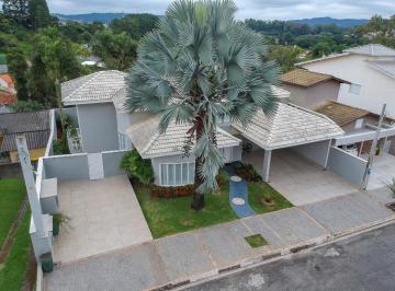 Casa · 379m² · 3 Quartos · 2 Vagas · Casa no condomínio Residencial Villa Borghese para venda com 3 quartos, sendo 3 suítes, 379m²