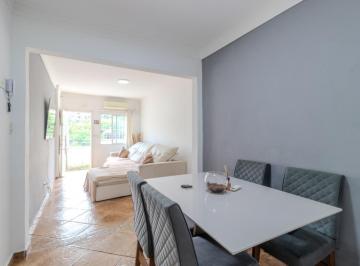 Casa · 250m² · 3 Quartos · 2 Vagas · Sobrado para venda em Vila do Castelo com 3 quartos, sendo 1 suíte, 250m²