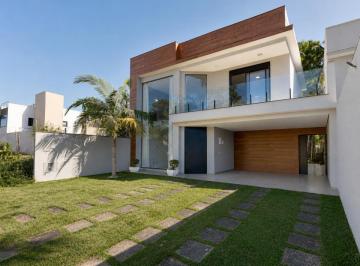Casa · 147m² · 4 Quartos · 4 Vagas · Sobrado para venda em Represa com 4 quartos, sendo 3 suítes, 147m²