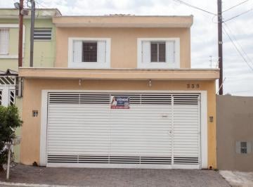 Casa · 111m² · 3 Quartos · 2 Vagas · Sobrado para venda em Vila Mangalot com 3 quartos, sendo 1 suíte, 111m²