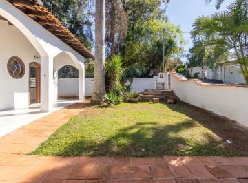 Casa · 1120m² · 2 Quartos · 4 Vagas · Casa para venda em Três Montanhas com 2 quartos, 1,120m²