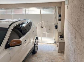 Casa · 200m² · 3 Quartos · 2 Vagas · Imperdível oportunidade: Casa à venda na Vila Cordeiro, São Paulo-SP, 2 quartos,