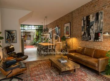 Casa · 110m² · 2 Quartos · 1 Vaga · Confira essa incrível casa à venda na Vila Cordeiro, São Paulo-SP: 2 quartos, 1
