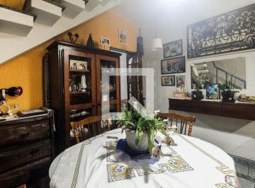 Esta encantadora casa oferece um espaço amplo e confortável, com um total de 112 · Casa à Venda - Tatuapé, 3 Quartos, 112 m2