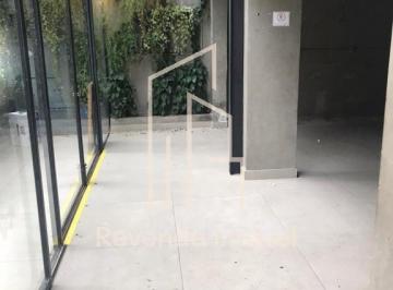 Casa · 180m² · 2 Quartos · Sobrado à venda no Itaim Bibi, São Paulo-SP: 2 quartos, 3 banheiros, 180m² de área