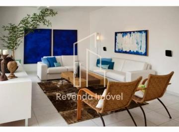 Casa · 497m² · 4 Quartos · 6 Vagas · Luxuosa mansão à venda no Morumbi, São Paulo-SP, com 4 quartos, 4 suítes, 6 banh