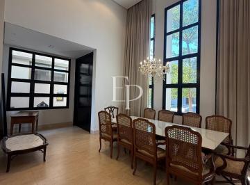 Casa · 4 Quartos · Casa para aluguel - em Uberlândia