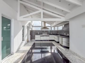 499b9ee4-5d73-4827-a68a-249e63e40ba1 · Confortável cobertura para venda em Vila Maria Alta com 4 quartos, sendo 4 suítes, 500m²