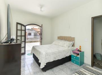 7f5b60e6-0d05-4860-83f2-cf45abd9b80a · Sobrado para venda em Conjunto Residencial Vista Verde com 3 quartos, sendo 1 suíte, 170m²