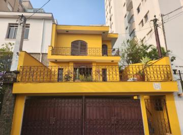 Casa · 231m² · 4 Quartos · 2 Vagas · Casa para venda em Vila Pompéia com 4 quartos, sendo 4 suítes, 231m²