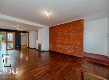 Casa · 231m² · 4 Quartos · 2 Vagas · Casa para venda em Vila Pompéia com 4 quartos, sendo 4 suítes, 231m²