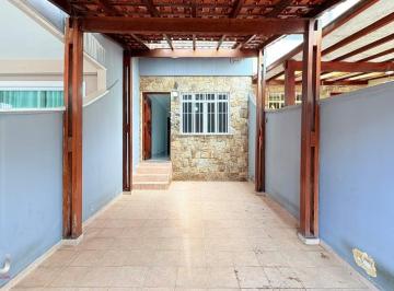Casa · 101m² · 3 Quartos · 2 Vagas · Sobrado para venda em Jardim Regina com 3 quartos, sendo 1 suíte, 101m²