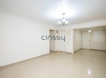 Casa · 3 Quartos · 2 Vagas · Sobrado