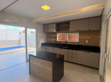 Casa · 200m² · 3 Quartos · 4 Vagas · Casa para venda em Boa Vista de 200.00m² com 3 Quartos, 3 Suites e 4 Garagens