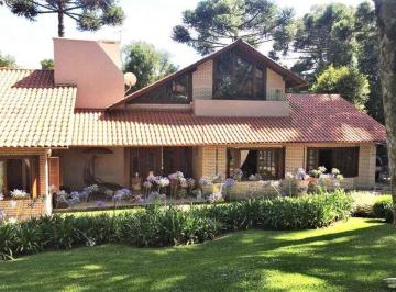 Casa · 2 Vagas · CORRETOR GRAMADO E CANELA VENDE EM GRAMADO RS