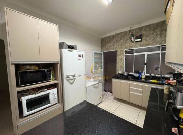 a7b2ec0e31f87202f04887586ee12050b9bf8756 · Casa 150 m² 3 quartos à venda no Bosque dos Eucaliptos São José dos Campos!