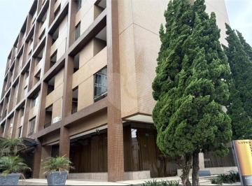 Apartamento de 1 quarto, Curitiba · Flat de 25m² a venda no Alto da Rua XV