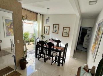 Casa · 150m² · 3 Quartos · 1 Vaga · Casa à venda em Itajubá-MG, no bairro Varginha: 3 quartos, 1 sala, 2 banheiros, vaga de garagem - 15