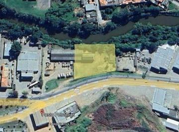 Comercial · 4400m² · Terreno Comercial à Venda em Itajubá-MG, Bairro Distrito Industrial, 4.400m² de Área
