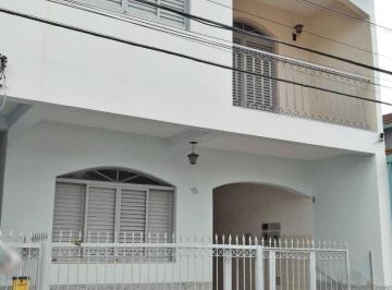 Casa · 249m² · 4 Quartos · 1 Vaga · Casa de 4 quartos com suíte e garagem em Varginha, Itajubá-MG: 249,07m² de conforto e elegância!