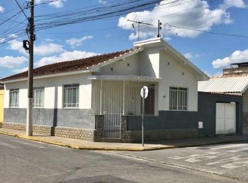 Casa · 83m² · 4 Quartos · 1 Vaga · Excelente oportunidade: Casa à venda em Itajubá-MG, bairro Avenida, 4 quartos, 1 banheiro, 1 vaga, 8