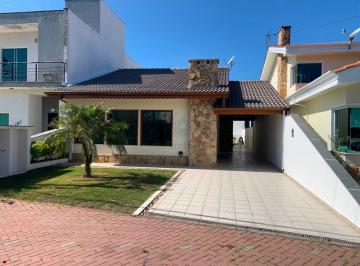 Foto 01 · Casa, Parque Residencial Itapeti, Mogi das Cruzes, SP