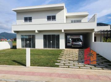 Casa de 3 quartos, Garopaba · Casa com 2 Pavimentos e 2 Lojas Comerciais Térreas à Venda – Garopaba/SC