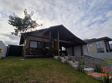Casa · 360m² · 3 Quartos · 2 Vagas · Casa Condomínio 3 Quartos sendo 1 Suíte
