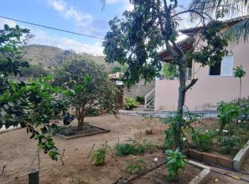 Foto 01 · Casa 3 Suítes em Terreno de Esquina com 550 m² em Araruama