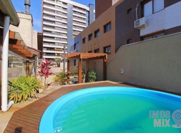 Apartamento · 210m² · 3 Quartos · Apartamento à venda - em Petrópolis
