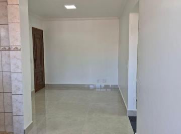 Apartamento de 2 quartos, Brasília · BELO APARTAMENTO REFORMADO NA QI 06 DO GUARA , 1 ANDAR DE CANTO!