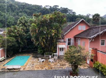 Casa de 2 quartos, Petrópolis · RESIDÊNCIA ESPETACULAR NO CENTRO DE PETRÓPOLIS!