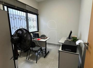 Casa · 360m² · Casa atualizada no Jardim São Domingos · R$ 900.000