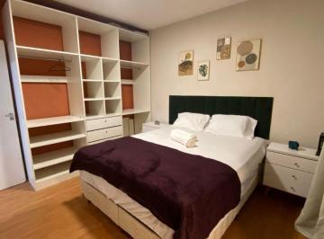 Apartamento de 2 quartos, Florianópolis · Excelente apto com 2 quarto, um suite 100% mobiliado, fica no Centro dos Ingleses proximo ao Angel