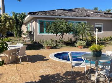 Casa de 5 quartos, Lauro de Freitas · Casa de 600 m² com 5 quartos à venda em Lauro de Freitas