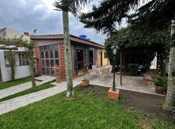 202607271543367394.png · Casa na Praia para Venda em Pelotas, Laranjal, 2 dormitórios, 2 banheiros, 1 vaga